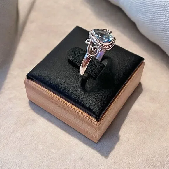 Artisan Sterling Silver Natural Blue Topaz Teardrop Ring Size 8.75 - Picture 3 of 6